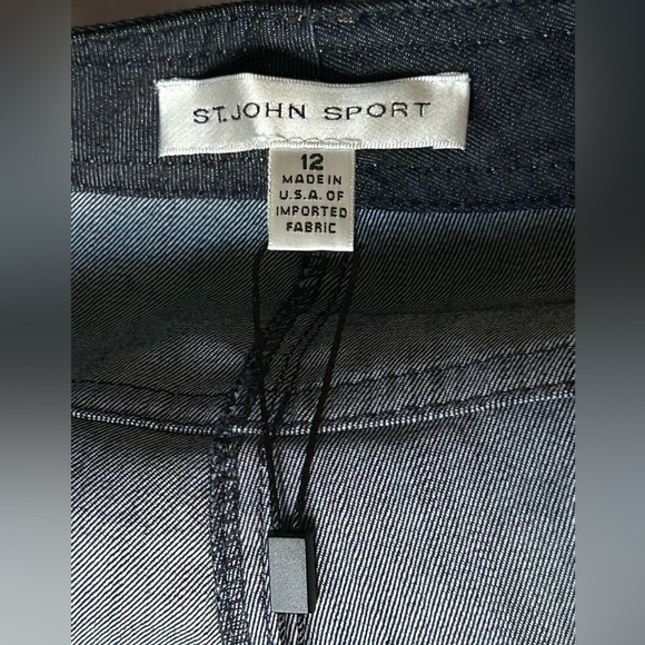St.John Sport Dark Wash Blue Jeans Designer Chic Quiet Luxury Preppy Women Sz 12 - Picture 6 of 16